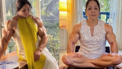 बाइसेप्स और मस्कुलर लुक में नजर आईं नीना गुप्ता, सोशल मीडिया पर छाया अंदाज बाइसेप्स और मस्कुलर लुक में नजर आईं नीना गुप्ता, सोशल मीडिया पर छाया अंदाज